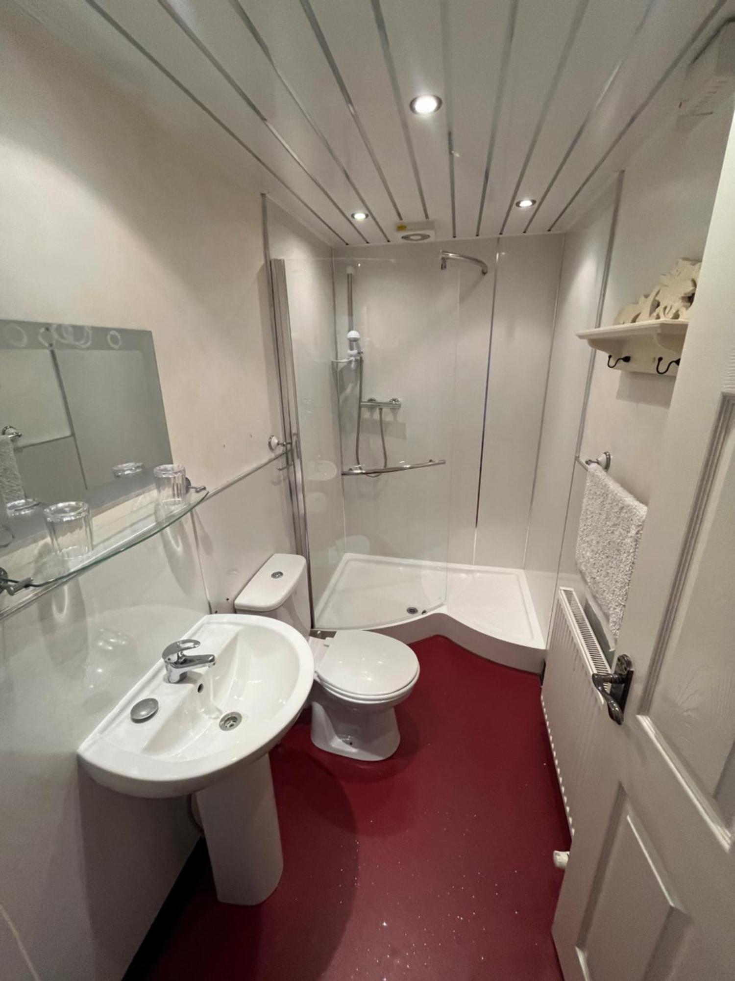 Marston Town Centre Villa Blackpool Ngoại thất bức ảnh